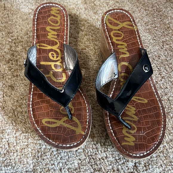 Black wedges - Picture 1 of 2